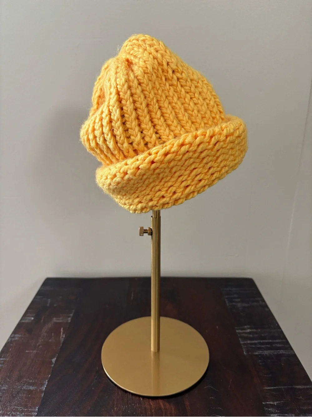 N/A soft yellow